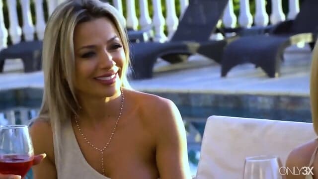 Shalina Devine Candee Licious