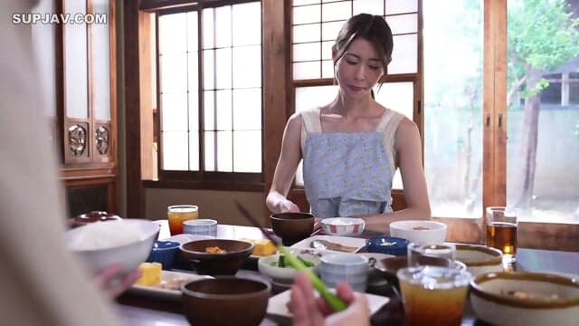 After 10 Days Of Giving My Beloved Aunt An Aphrodisiac, She Became A Horny, Cum-filled Sex Slave… Yurika Aoi